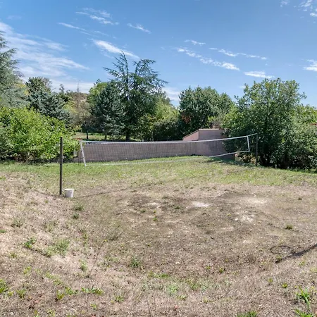 Le Lilas - A La Ferme * La Cassaigne
