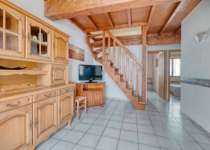 Le Lilas - A La Ferme * La Cassaigne